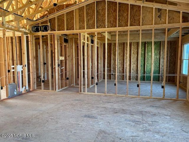 5033 Easton Drive, Oregon, OH 43616