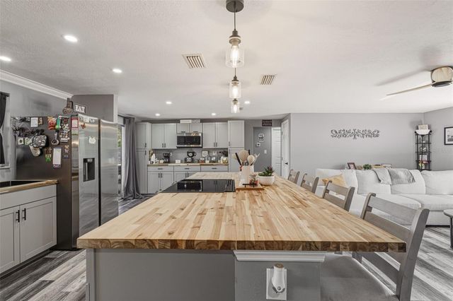 1401 SHEEHAN BOULEVARD, Port Charlotte, FL 33952