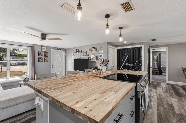 1401 SHEEHAN BOULEVARD, Port Charlotte, FL 33952