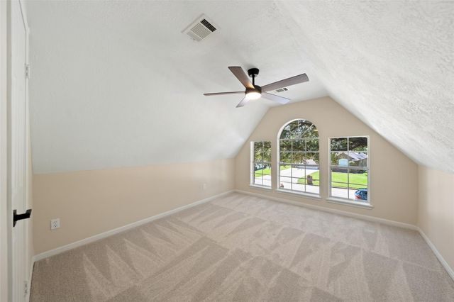 6979 Breezy Point, Willis, TX 77318
