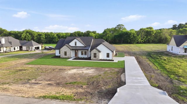 1021 Preserve Street, Weatherford, TX 76085