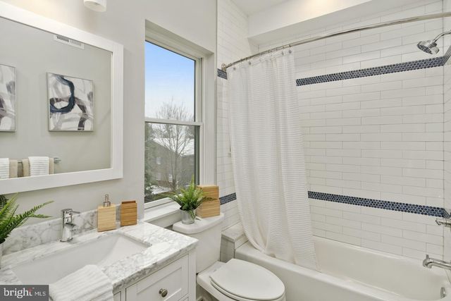 6526 RIDGE AVE #A, Philadelphia, PA 19128