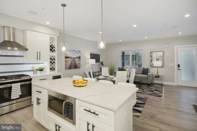 6526 RIDGE AVE #A, Philadelphia, PA 19128