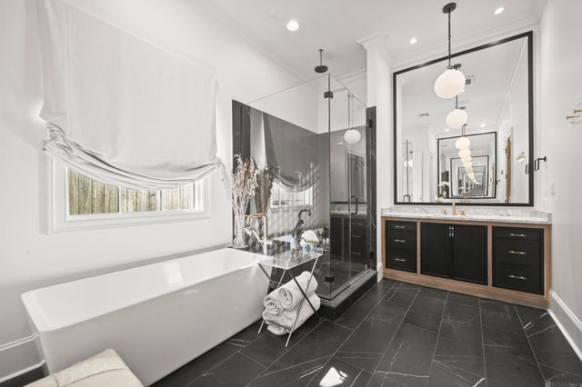 7637 Settlers Cir, Baton Rouge, LA 70810