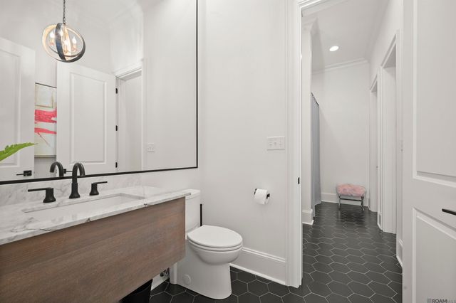 7637 Settlers Cir, Baton Rouge, LA 70810