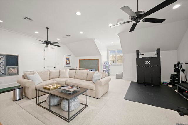 7637 Settlers Cir, Baton Rouge, LA 70810