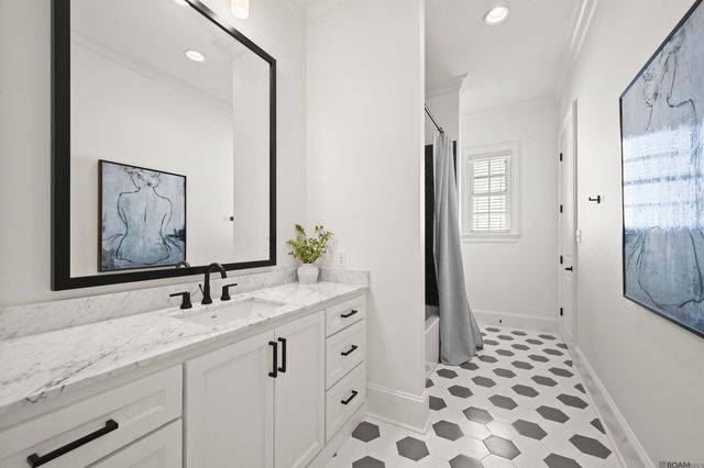 7637 Settlers Cir, Baton Rouge, LA 70810