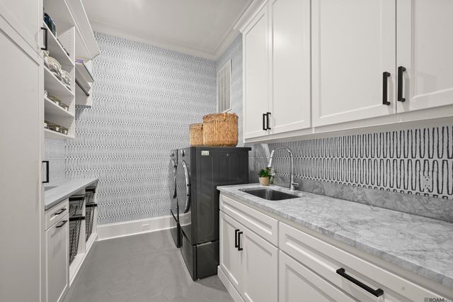 7637 Settlers Cir, Baton Rouge, LA 70810