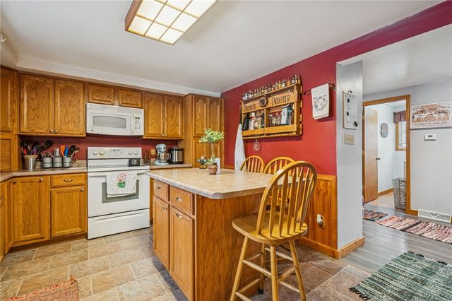 144 Double Hill Rd, Mt Pleasant Twp, PA 15666