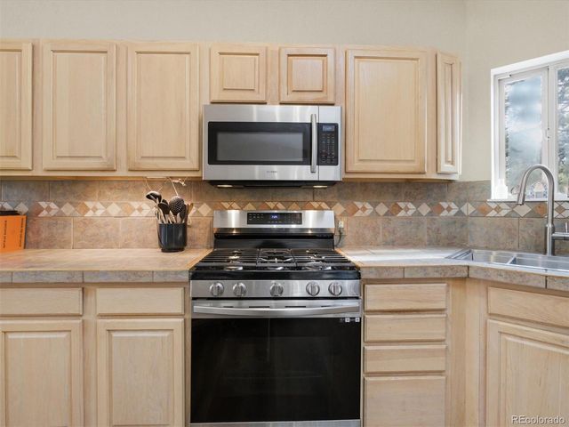 209 Pine Dr, Bailey, CO 80421