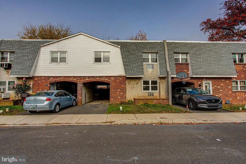 826 SHAW AVE, Lansdale, PA 19446