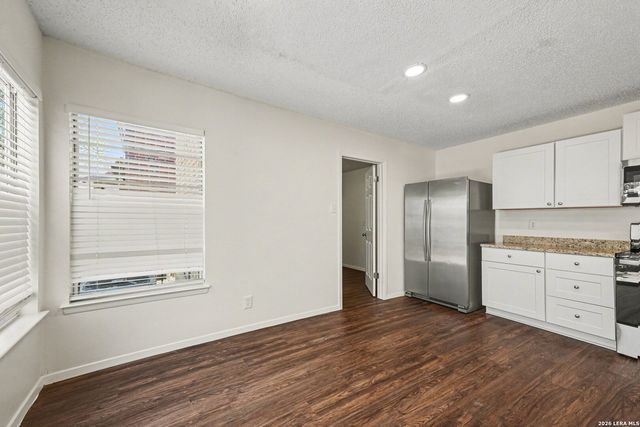 2407 Canyon Rim, San Antonio, TX 78232