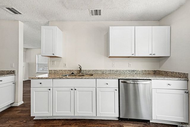 2407 Canyon Rim, San Antonio, TX 78232