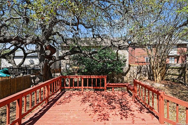 2407 Canyon Rim, San Antonio, TX 78232