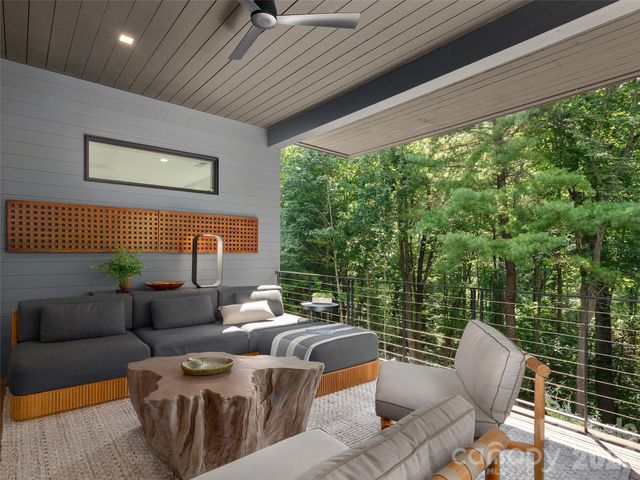 6 Waterside Drive, Asheville, NC 28804