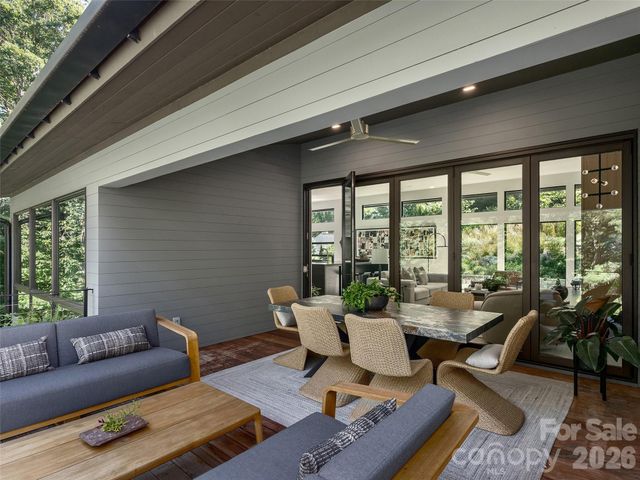 6 Waterside Drive, Asheville, NC 28804