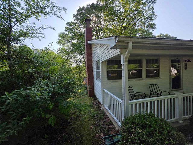 263 N 15th Avenue, Piggott, AR 72454