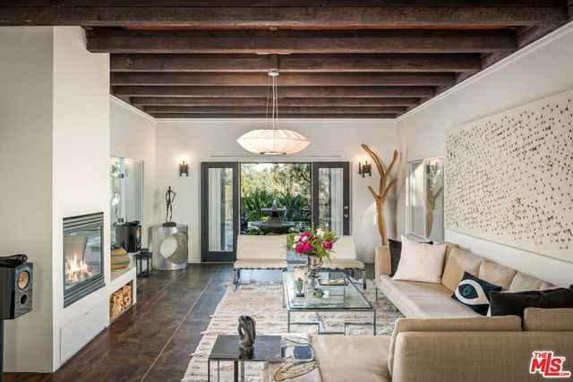 7770 Firenze Avenue, Los Angeles, CA 90046