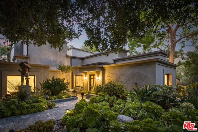 7770 Firenze Avenue, Los Angeles, CA 90046