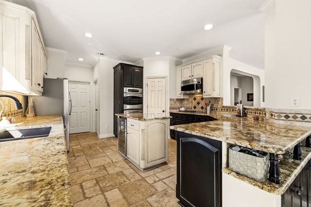 1803 Redwing Court, Southlake, TX 76092