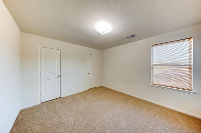 511 Oporto Path, Crosby, TX 77532