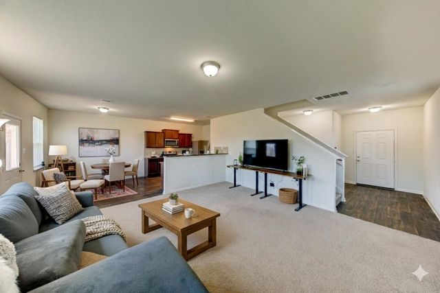 511 Oporto Path, Crosby, TX 77532