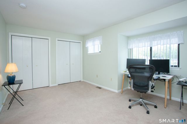 17 Wiggins Farm Drive C, Simsbury, CT 06070