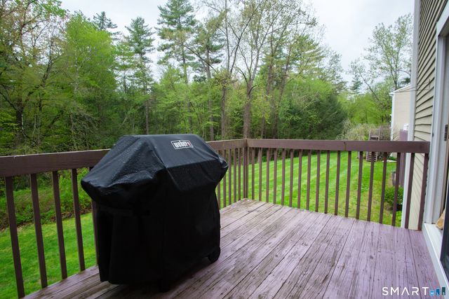 17 Wiggins Farm Drive C, Simsbury, CT 06070