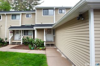 17 Wiggins Farm Drive C, Simsbury, CT 06070