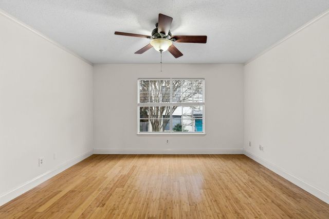 3902 Peterson Ave 205, Austin, TX 78756