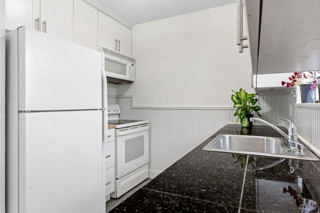 3902 Peterson Ave 205, Austin, TX 78756