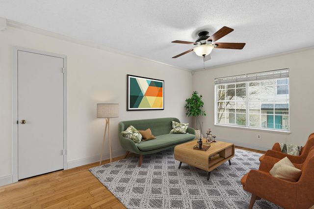 3902 Peterson Ave 205, Austin, TX 78756