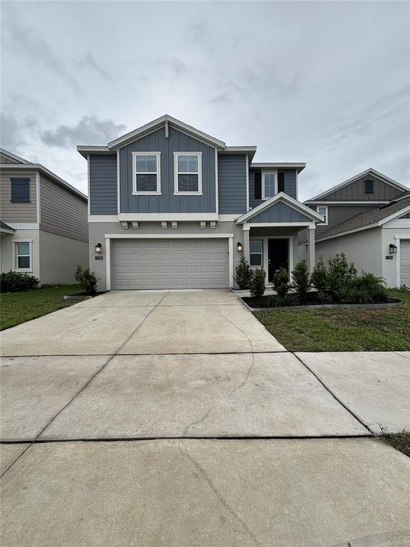Image 1 of property listing at 1338 DEEPWATER CIRCLE, Eagle Lake, FL 33839
