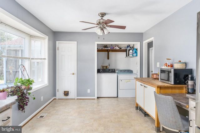 22 LESLIE DR, Stafford, VA 22556