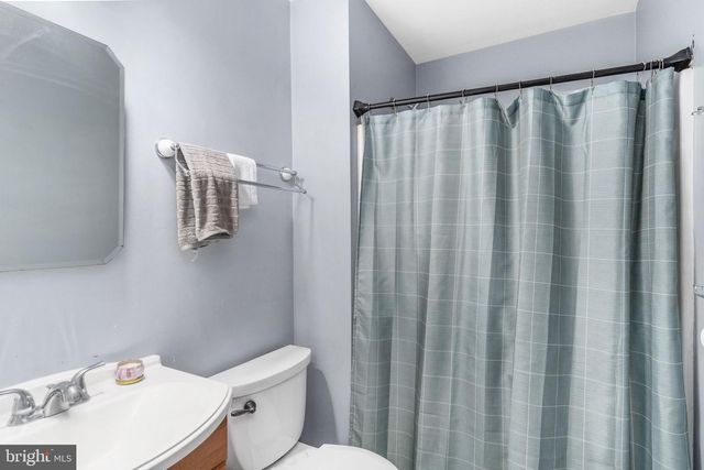 22 LESLIE DR, Stafford, VA 22556