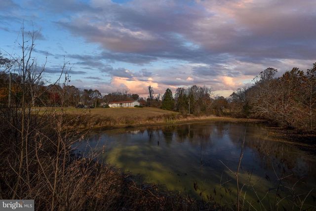 22 LESLIE DR, Stafford, VA 22556