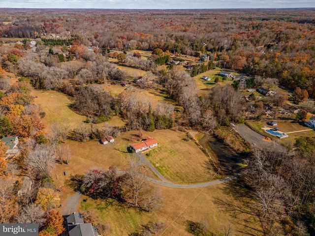 22 LESLIE DR, Stafford, VA 22556