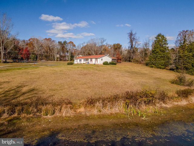 22 LESLIE DR, Stafford, VA 22556