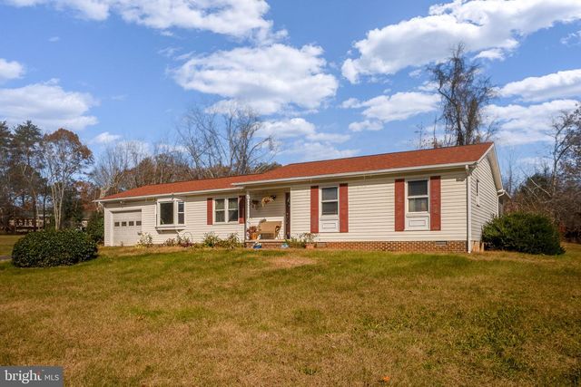 22 LESLIE DR, Stafford, VA 22556