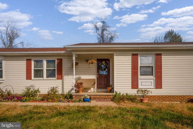 22 LESLIE DR, Stafford, VA 22556