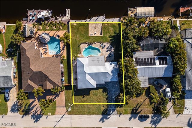 3113 SE 17 PL, Cape Coral, FL 33904