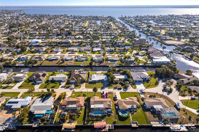 3113 SE 17 PL, Cape Coral, FL 33904