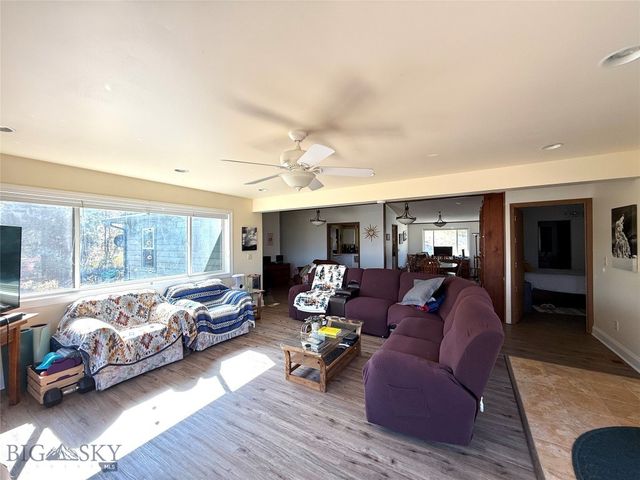 17 Gemini Road, Emigrant, MT 59027