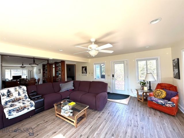 17 Gemini Road, Emigrant, MT 59027