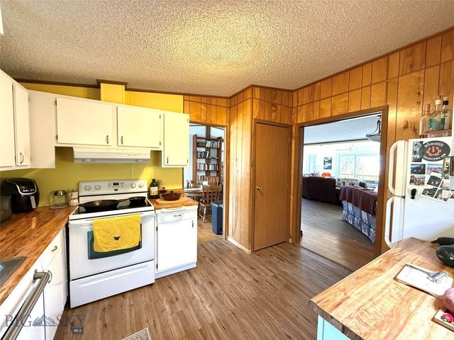 17 Gemini Road, Emigrant, MT 59027