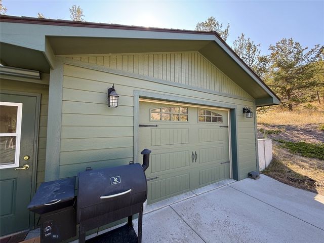 17 Gemini Road, Emigrant, MT 59027