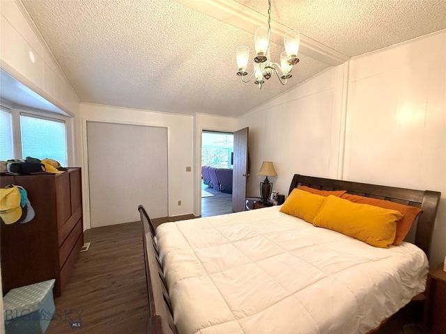 17 Gemini Road, Emigrant, MT 59027