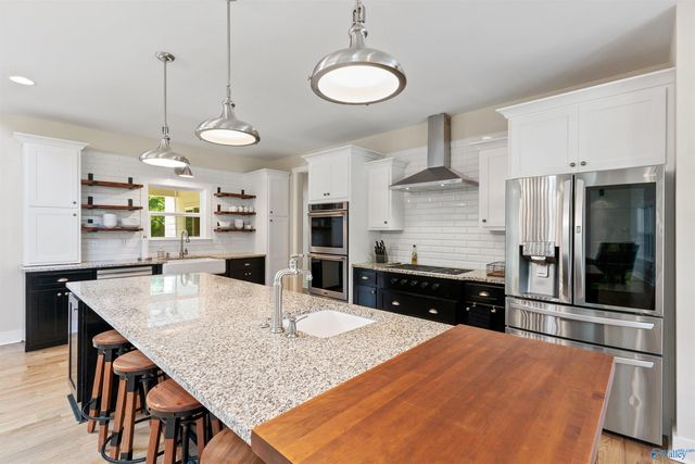 118 Hillsdale Drive, Gurley, AL 35748