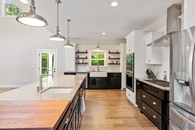 118 Hillsdale Drive, Gurley, AL 35748
