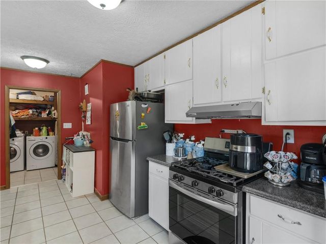 2735 Austin Lane, Jonesboro, GA 30236
